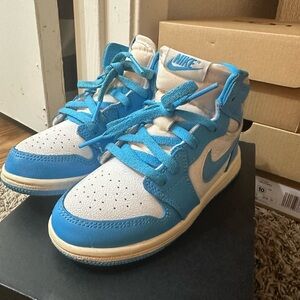 Nike Kids Sky Blue and White Sneakers